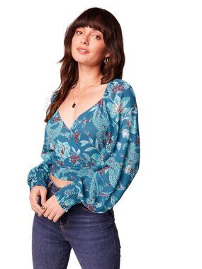 2/$30 New Large Band Of The Free - V Neckline Teal Red Floral Tie-Back Blouse